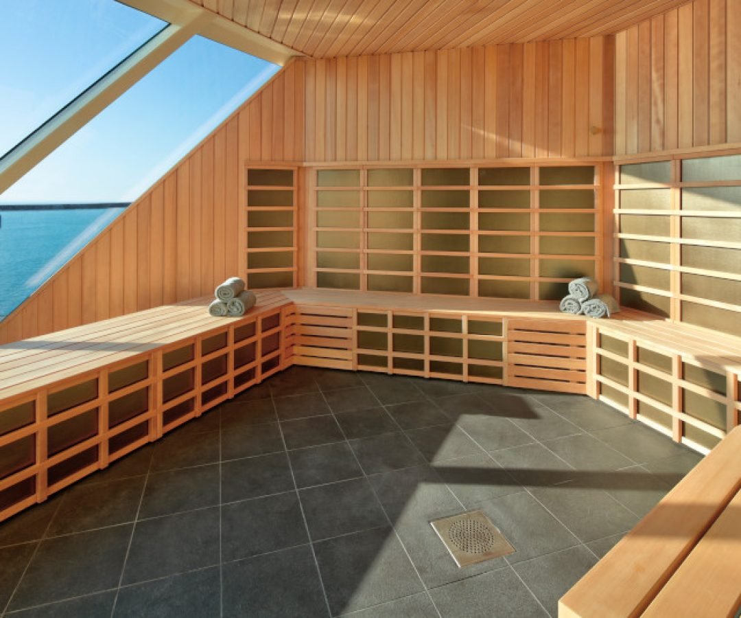 Ocean Cruise 52 SereniVoy Travel - Ocean cruise sauna room