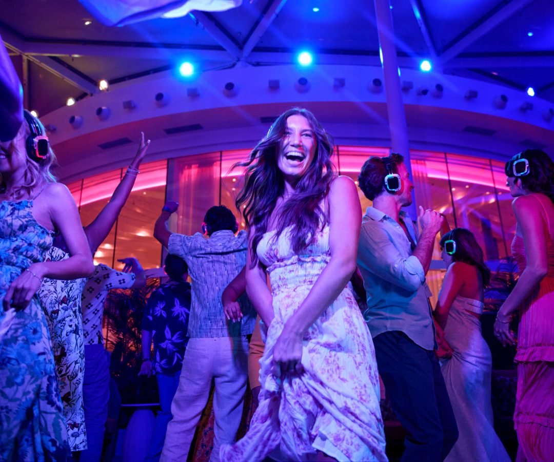 Ocean Cruise 39 SereniVoy Travel - Ocean cruise silent disco experience