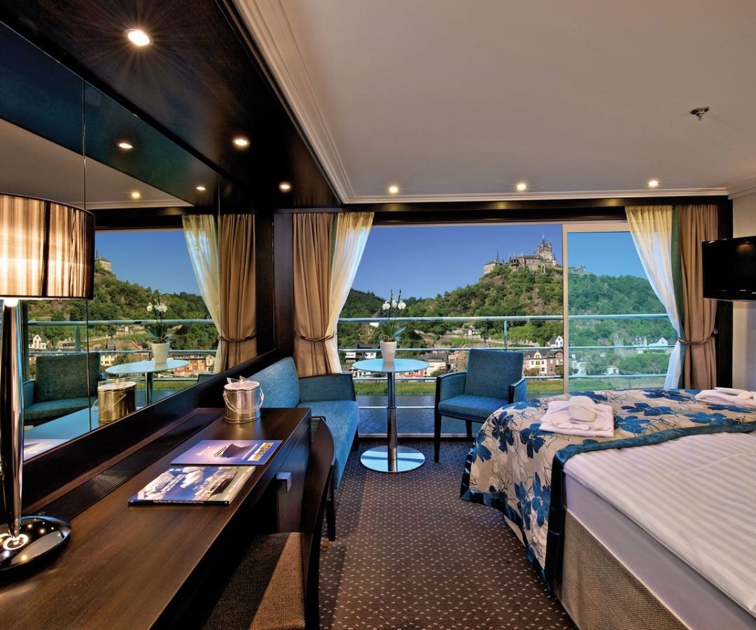 SereniVoy Travel - Ocean cruise luxury suite